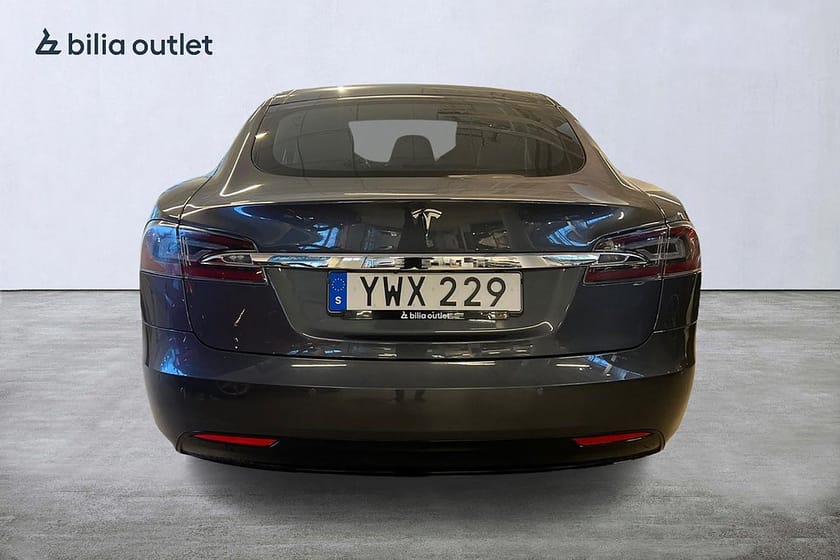 Bild 4 av Tesla Model S 75D Autopilot Luftfjädring Panorama  386 kW Moms