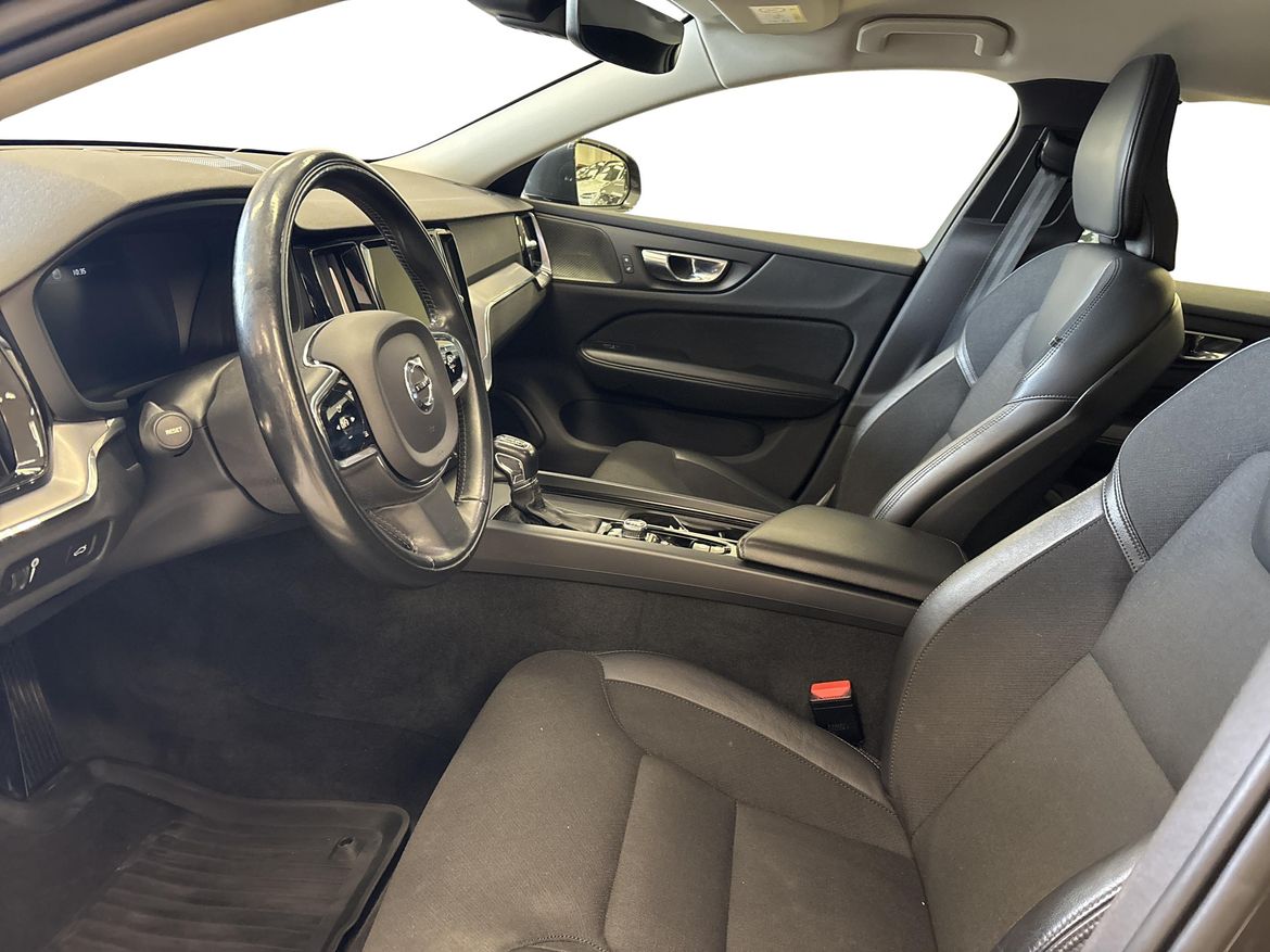 Volvo V60 2021 - miniatyr 6
