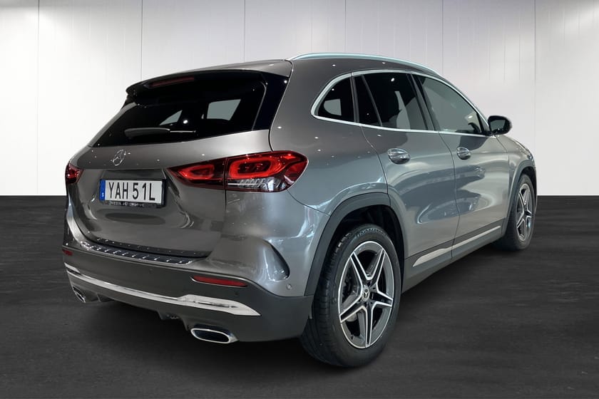 Bild 4 av Mercedes-Benz GLA 200 AMG Advance Navigation Drag "Lågmil"