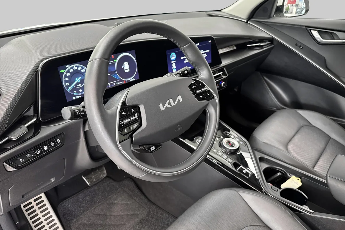 picture of a car