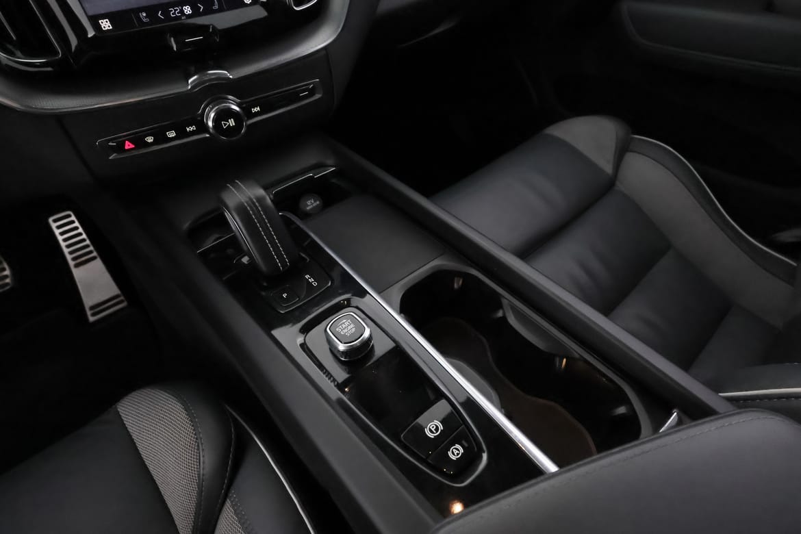 Volvo XC60 2022 - miniatyr 15