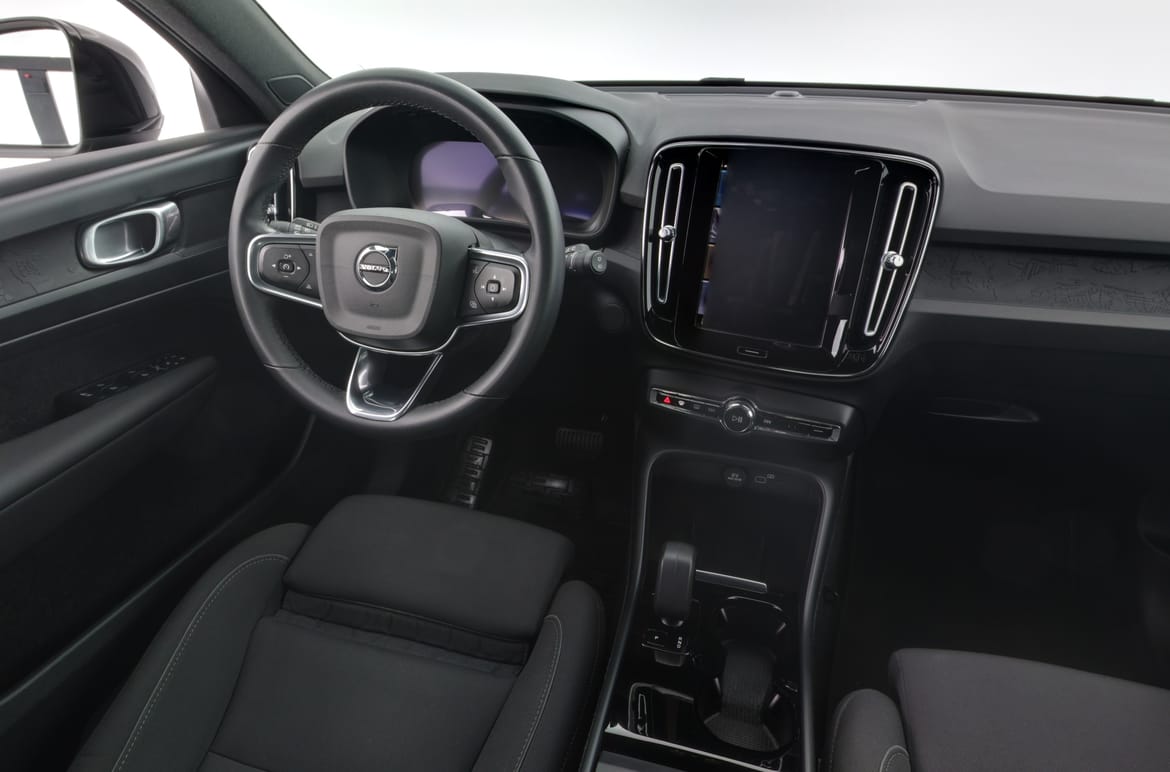 Volvo XC40 2023 - miniatyr 8