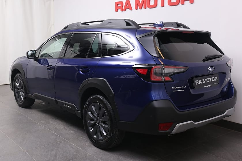 Bild 3 av Subaru Outback Limited|  3 fria Service.