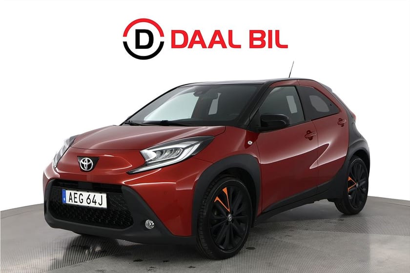 Bild 1 av Toyota Aygo X 1.0 VVT-i CVT 72HK PULSE B-KAMERA NAVIGATION NFC