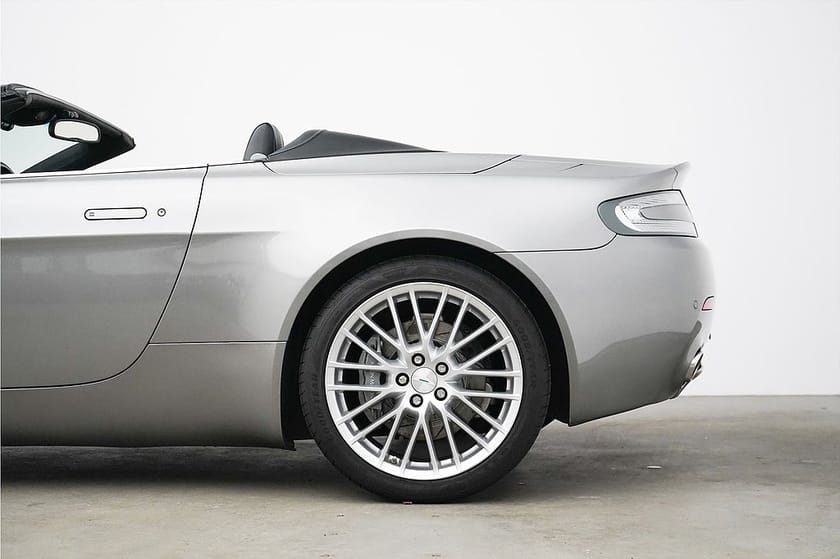 Bild 3 av Aston Martin V8 Vantage Roadster 4.3L / 385hk / Premium Sound