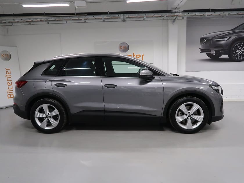 Bild 5 av Audi Q4 45 e-tron quattro V-Däck ingår Drag-CarPlay-AdaptivF