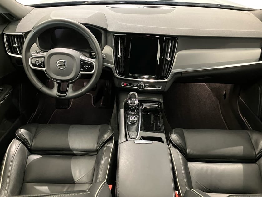 Bild 5 av Volvo V90 Recharge T6 Plus Dark