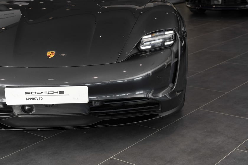 Bilde 4 av Porsche Taycan 4 Cross Turismo BOSE®,HUD,360,Adap.Cruise+++
