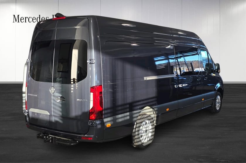Bild 2 av Mercedes-Benz Sprinter 319 CDI Panel Van SKÅP A3 SELECT