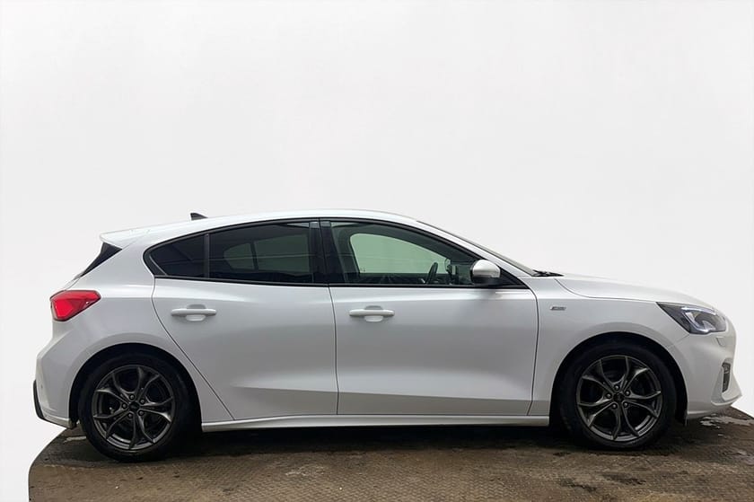 Bild 5 av Ford Focus 1.0 EcoBoost CNG ST-Line Navi Kamera P-Sens MoK 125hk
