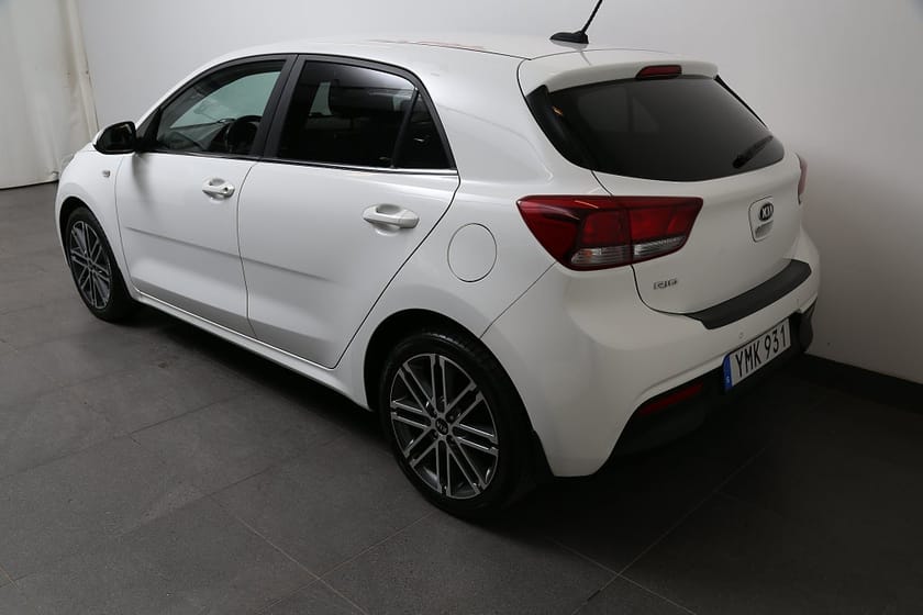 Bild 4 av Kia Rio 1,2 84hk Launch Edition CarPlay P-sensorer