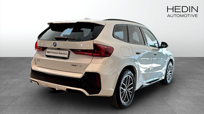Bild 2 av BMW X1 xDrive25e 25e M-SportDrag Rattvärme Sportstolar