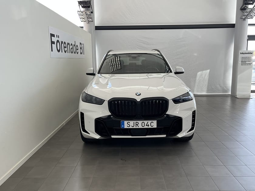 Bild 2 av BMW X5 xDrive30d 4,95 ränta M Sport Pro H/K Drag ComfortAccess