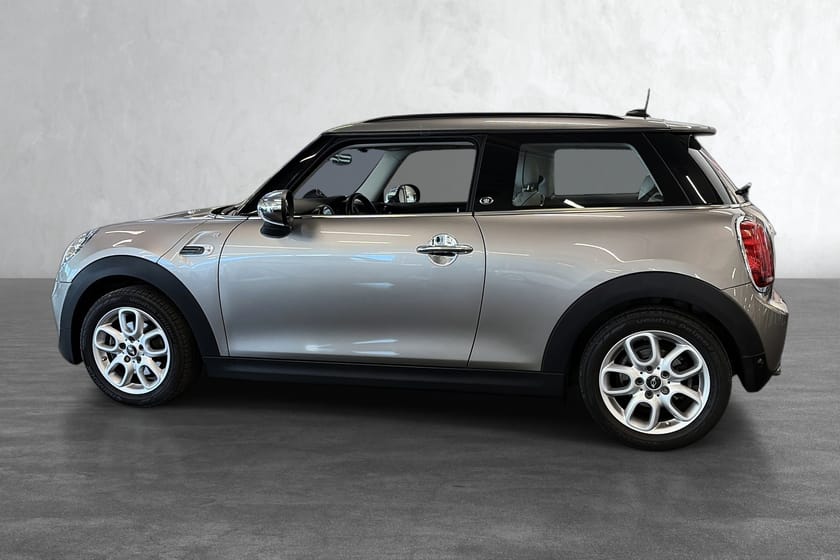 Bilde 3 av MINI Cooper 3-dørs Pepper Steptronic /Skinn/Panorama