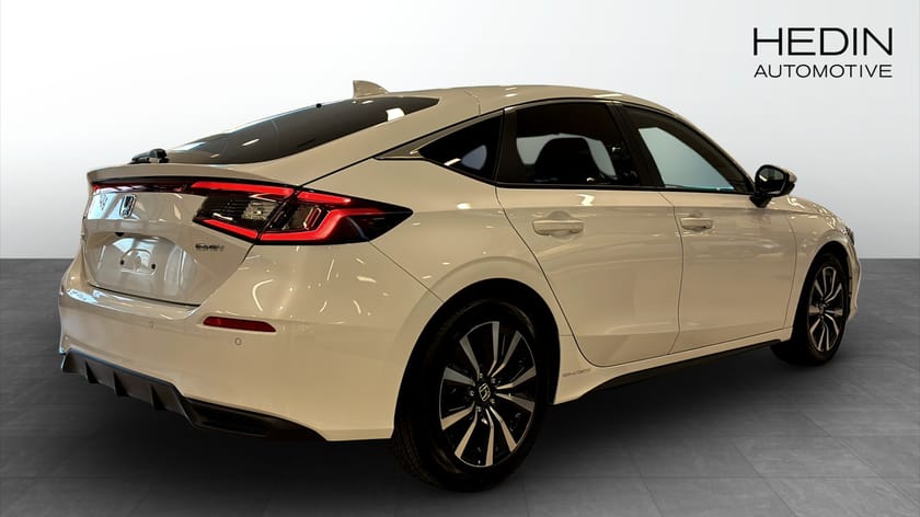 Bild 2 av Honda Civic e:HEV ELEGANCE 2.0 AT HYBRID 8ÅRS GARANTI*