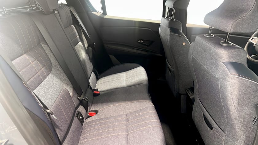 Bild 5 av Renault 4 E-Tech R4 Techno 52kwh PL fr: 3890kr/mån