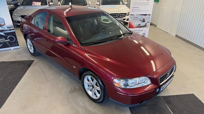 Bild 2 av Volvo S60 2.4 Manuell, 140hk Business, AC, Drag