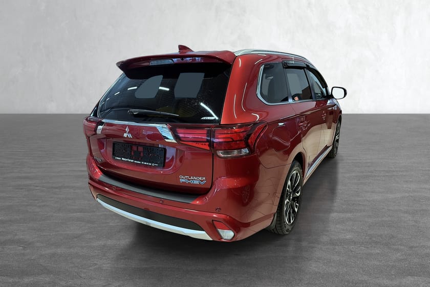 Bilde 4 av Mitsubishi Outlander PHEV Instyle + Norsk bil