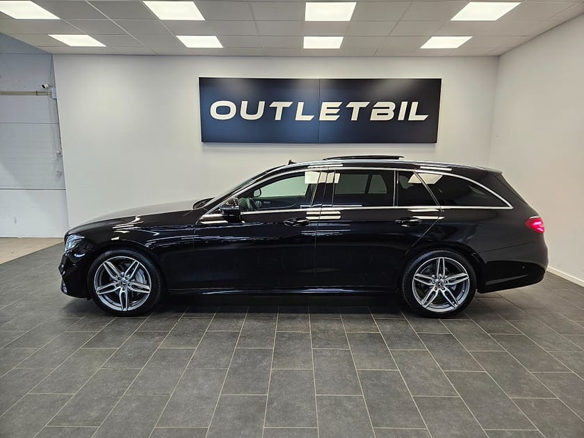 Bild 2 av Mercedes-Benz E 220 T d 4MATIC AMG Panorama Värmare Burmester Navi Drag