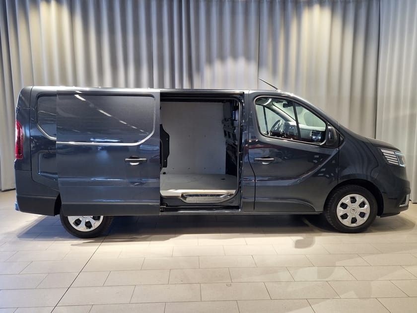 Bild 4 av Renault Trafic Skåpbil 150hk Nordic line L2H1 Webasto/Backkamera