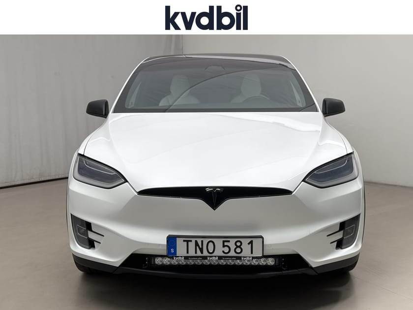 Bild 5 av Tesla Model X Performance Dual Motor AWD Raven