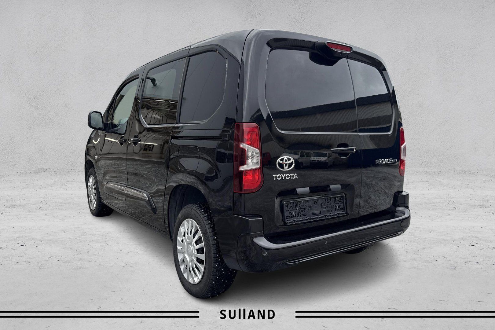 Thumnail bilde 2 av Toyota ProAce City