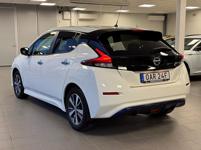 Bild 4 av Nissan Leaf 40KWH 5-dörr Kamera Navi Värmare 285km