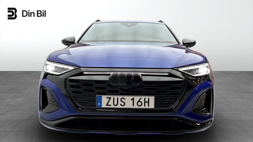Bild 4 av Audi Q8 50 e-tron quattro 340HK S-Line Drag Black Optik