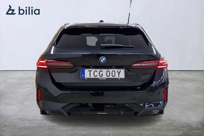 Bild 5 av BMW 530e xDrive Touring Touring/M Sport Pro/B&W/Drag/Rattvärme/DEMOBIL