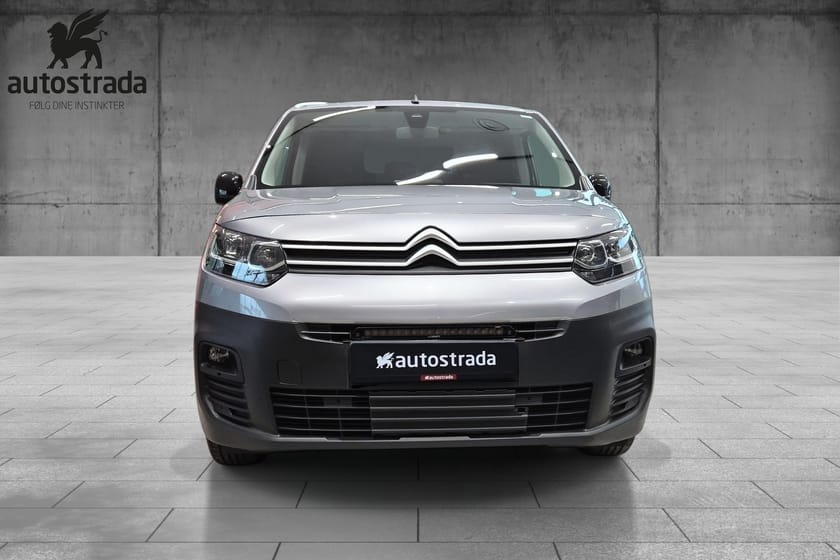 Bilde 2 av Citroën Berlingo Van Long 131Hk / L2 / automat / Ny service/ Ny regreim