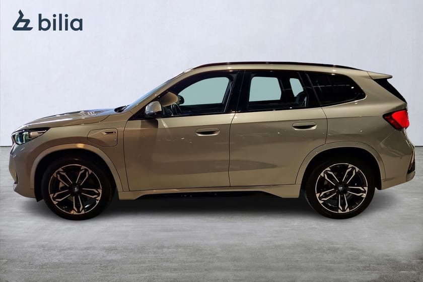 Bild 3 av BMW X1 xDrive30e Steptronic M Sport/Drag/H/K/Head-up/rattvärme