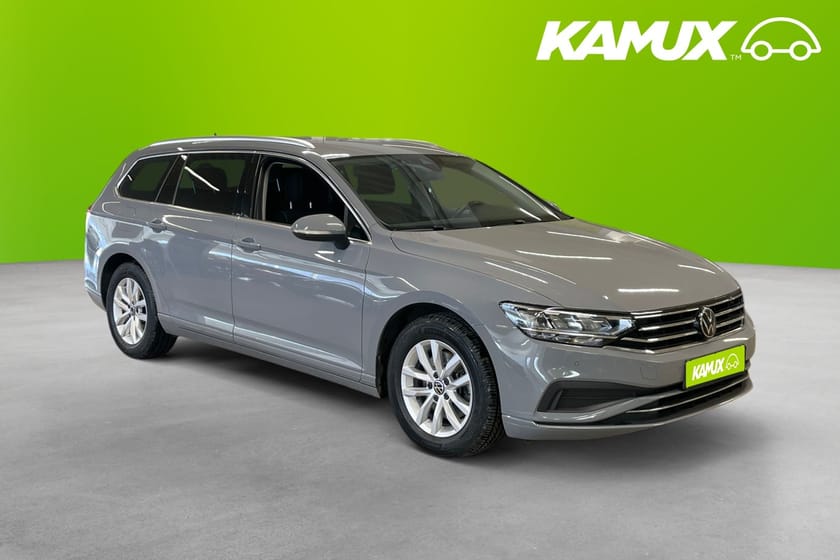 Bild 1 av Volkswagen Passat Sportscombi 2.0 TDI  Värmare Kamera CarPlay Navi Drag