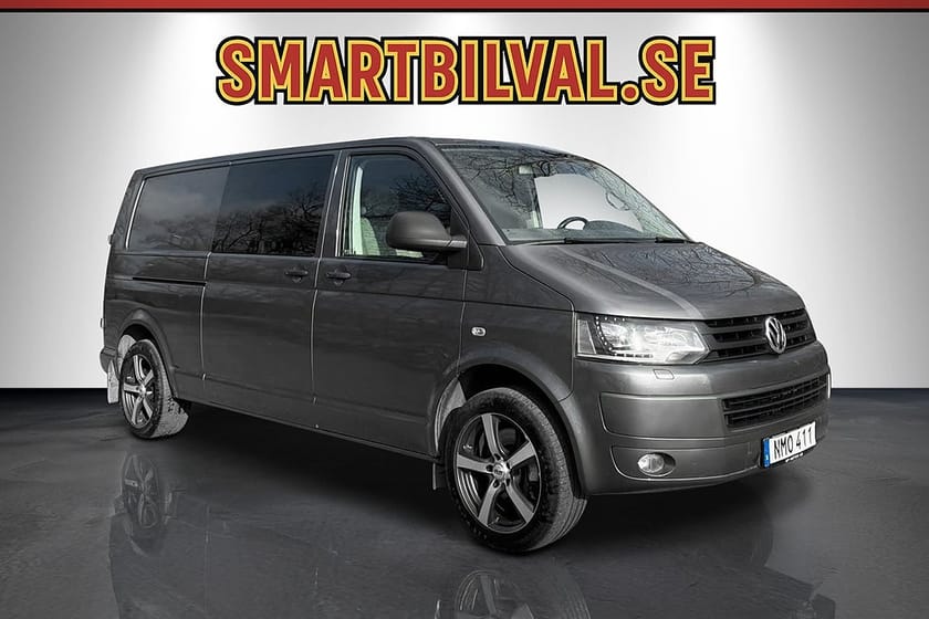 Bild 1 av Volkswagen Transporter Kombi T30 2.0 TDI 4Motion 5-Sits AUT Värmare