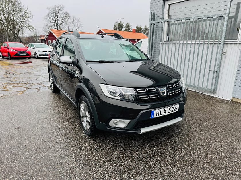 Bild 1 av Dacia Sandero Stepway 0.9 TCE 90HK AUTOMAT / BACKKAMERA / NAVI
