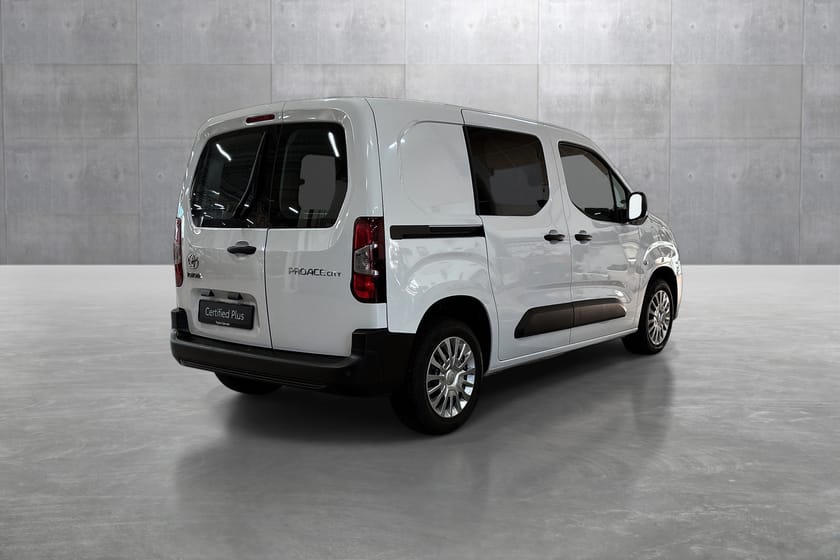 Bilde 5 av Toyota ProAce City Kort L1  1.5 Diesel 100 Comf.Fleet Colour