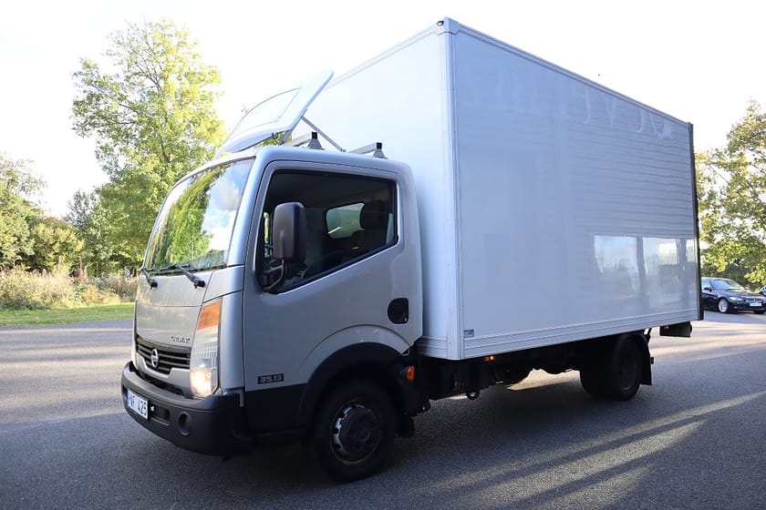 Bild 3 av Nissan NT400 Single Cab Platform Cabstar 3.5t 2.5D Lågmil Svensksåld