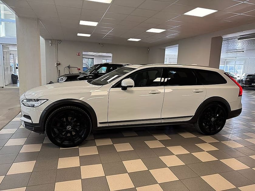 Bild 2 av Volvo V90 Cross Country Country Count...