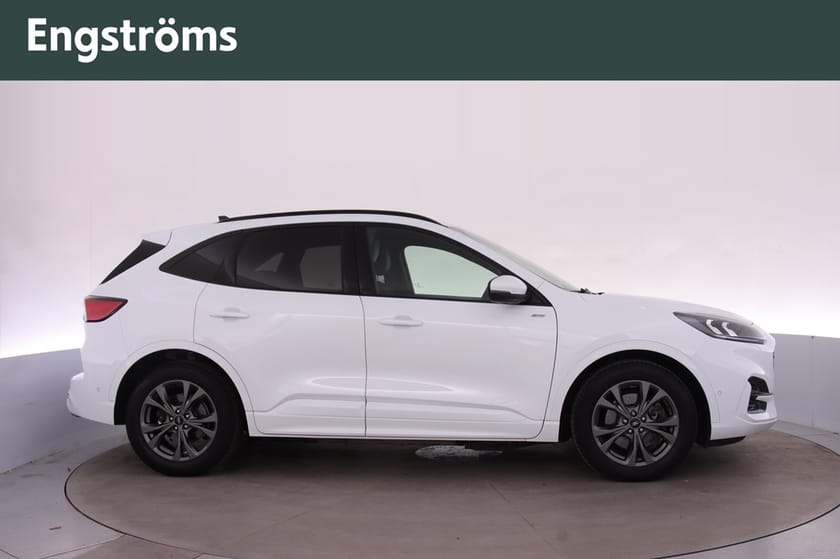 Bild 2 av Ford Kuga Plug-In Hybrid Plug in 225 HK ST Line Aut Drag Navi