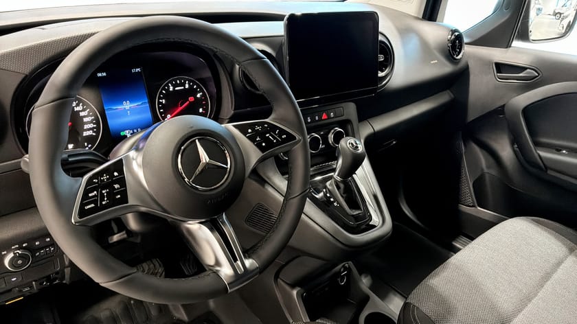Bild 4 av Mercedes-Benz Citan 112 CDI SKÅP L2 SPECIAL EDITION