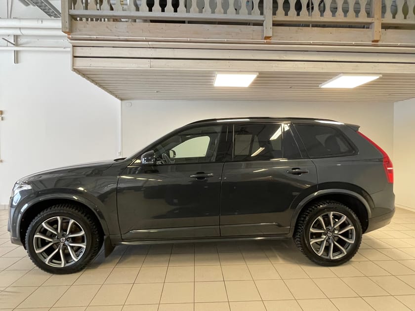 Bild 2 av Volvo XC90 7 Säten B5 AWD Diesel R-Design 7-säten Drag Luftfjädring HuD 360 Nav