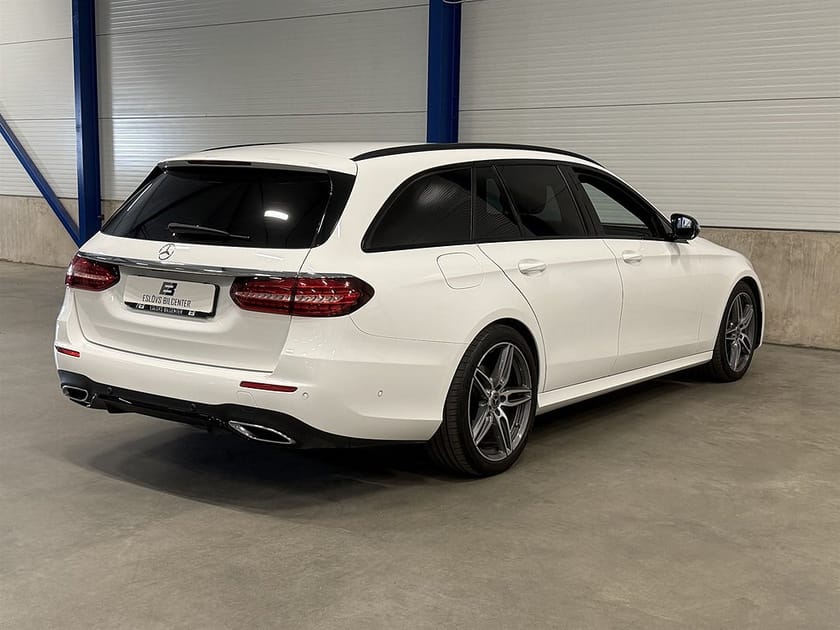 Bild 4 av Mercedes-Benz E 220 T d 194 HK 9G-Tronic / AMG / Värmare /