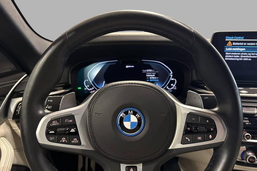 Bilde 4 av BMW 545e xDrive Sedan TANZANITT / NAPPA / HARMAN KARDON