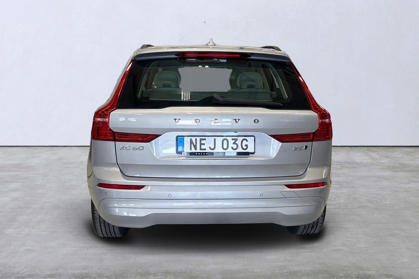 Bild 5 av Volvo XC60 B5 AWD Bensin Momentum Advanced Edt