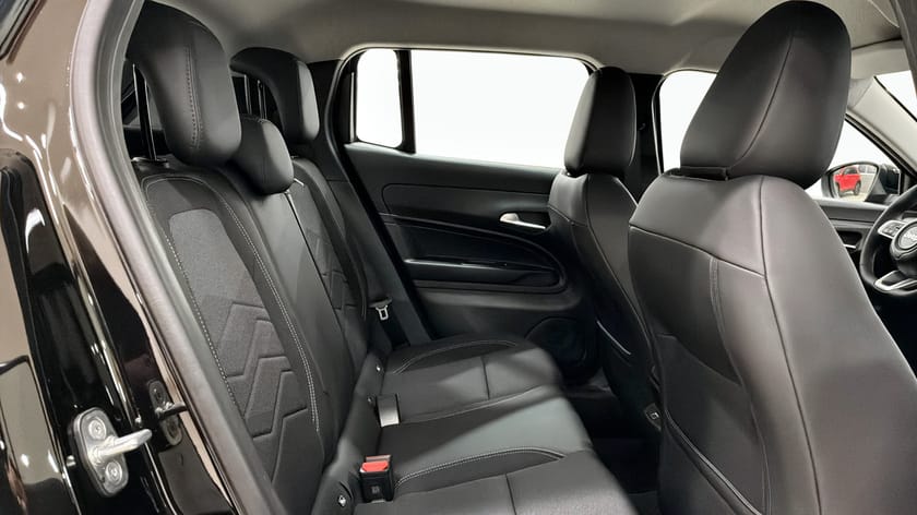 Bild 5 av Jeep Avenger e-Hybrid ALTITUDE MHEV T3 1.2 100HP DCT6 FWD