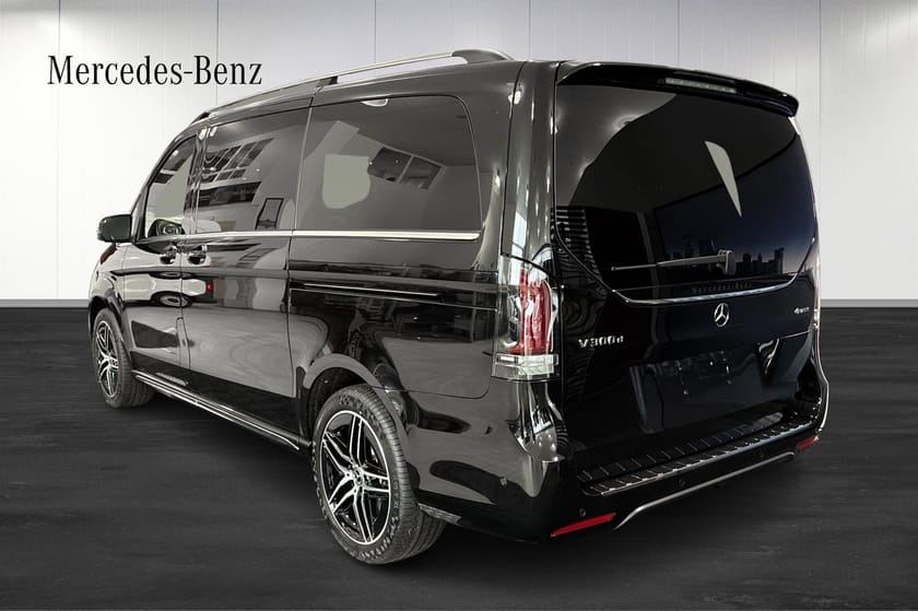 Bild 2 av Mercedes-Benz V 300d 4MATIC 3.2t L AMG  4X4