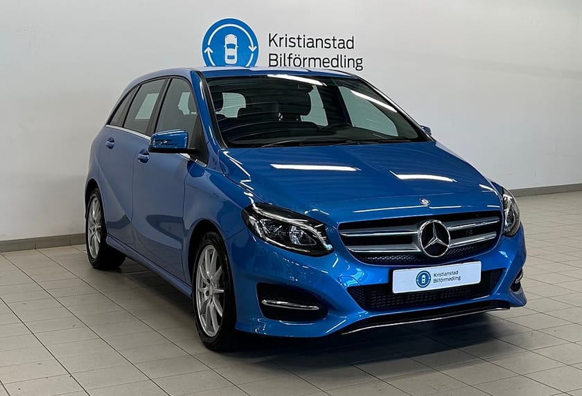 Bild 5 av Mercedes-Benz B 180 Urban, LED Strålkastare, Delläderklädsel