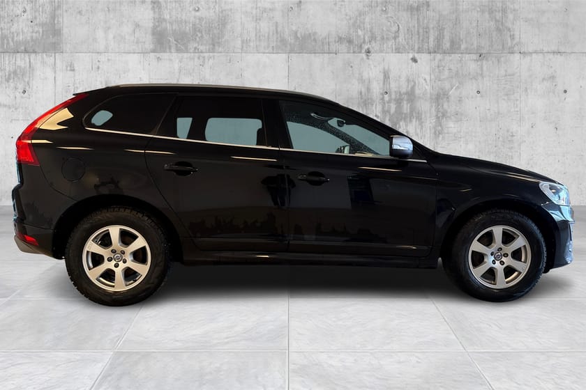 Bilde 4 av Volvo XC60 D4 190hk R-Design/Krok/ACC/Pano/VOC/R.kam/El.bakluke++