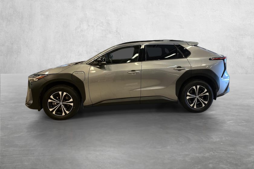 Bilde 2 av Toyota bZ4X AWD Executive