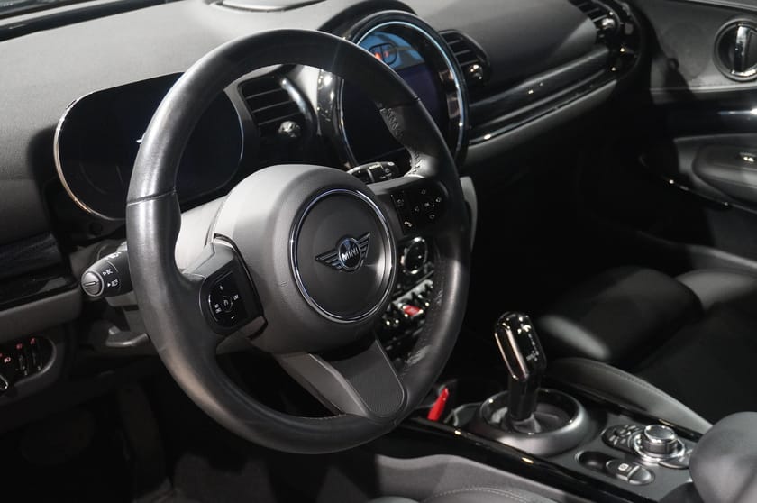 Bild 2 av MINI Cooper S Clubman Navi Apple CarPlay Kamera Rattvär