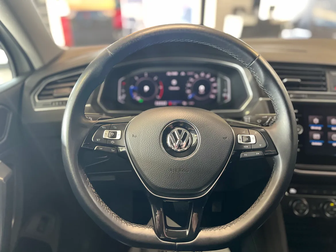 picture of a car